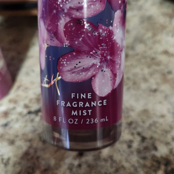 NWT Bath and Body Works "Be Enchanted" Body Cream & Body Mist - Picture 3 of 3